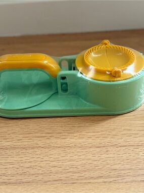 2 In 1 DIY Dumpling Maker Dumpling Press Dough Presser Mold With Spoon